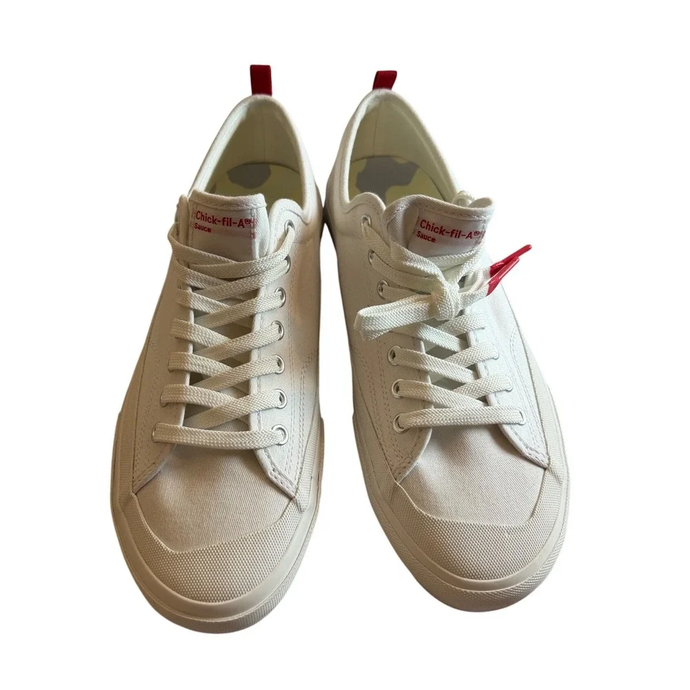 Chick-fil-A Sauce Men's Size 10 White Canvas Low Top Sneakers Promotional‎ Merch